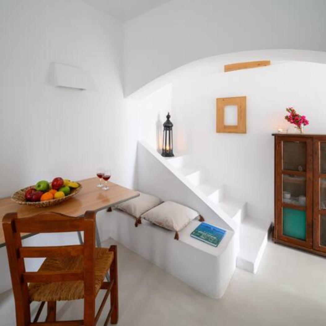 On An Island Suites & Apartments - Fira Kültér fotó