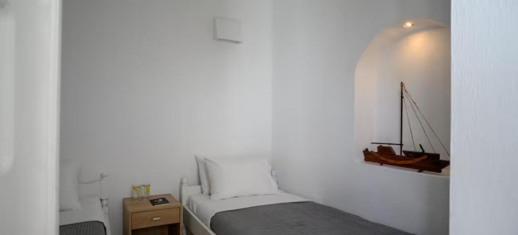 On An Island Suites & Apartments - Fira Kültér fotó