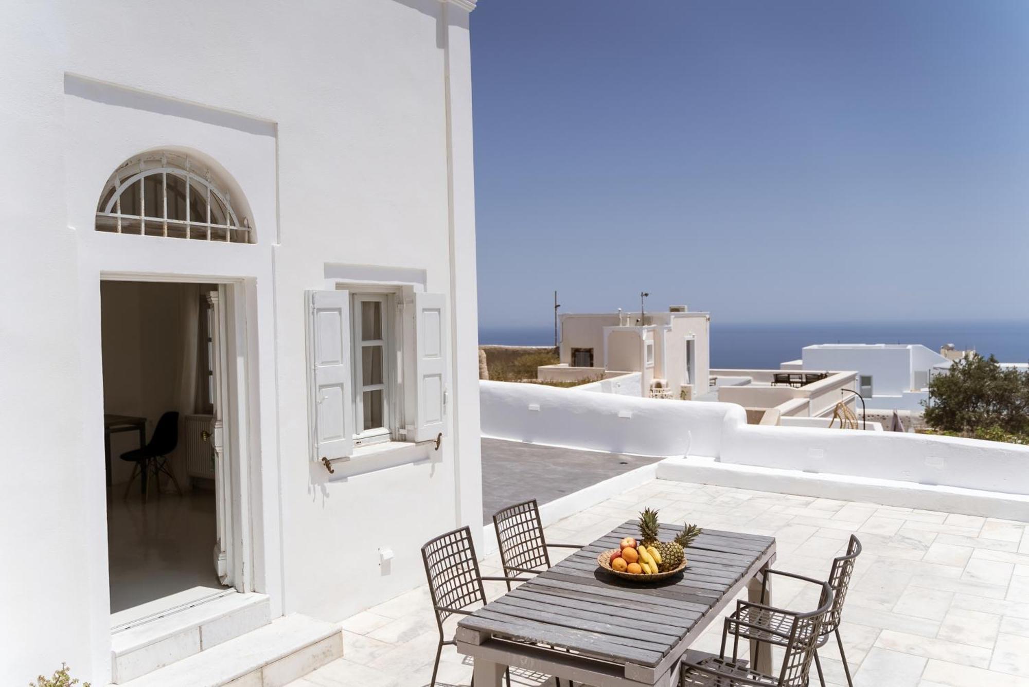 On An Island Suites & Apartments - Fira Kültér fotó